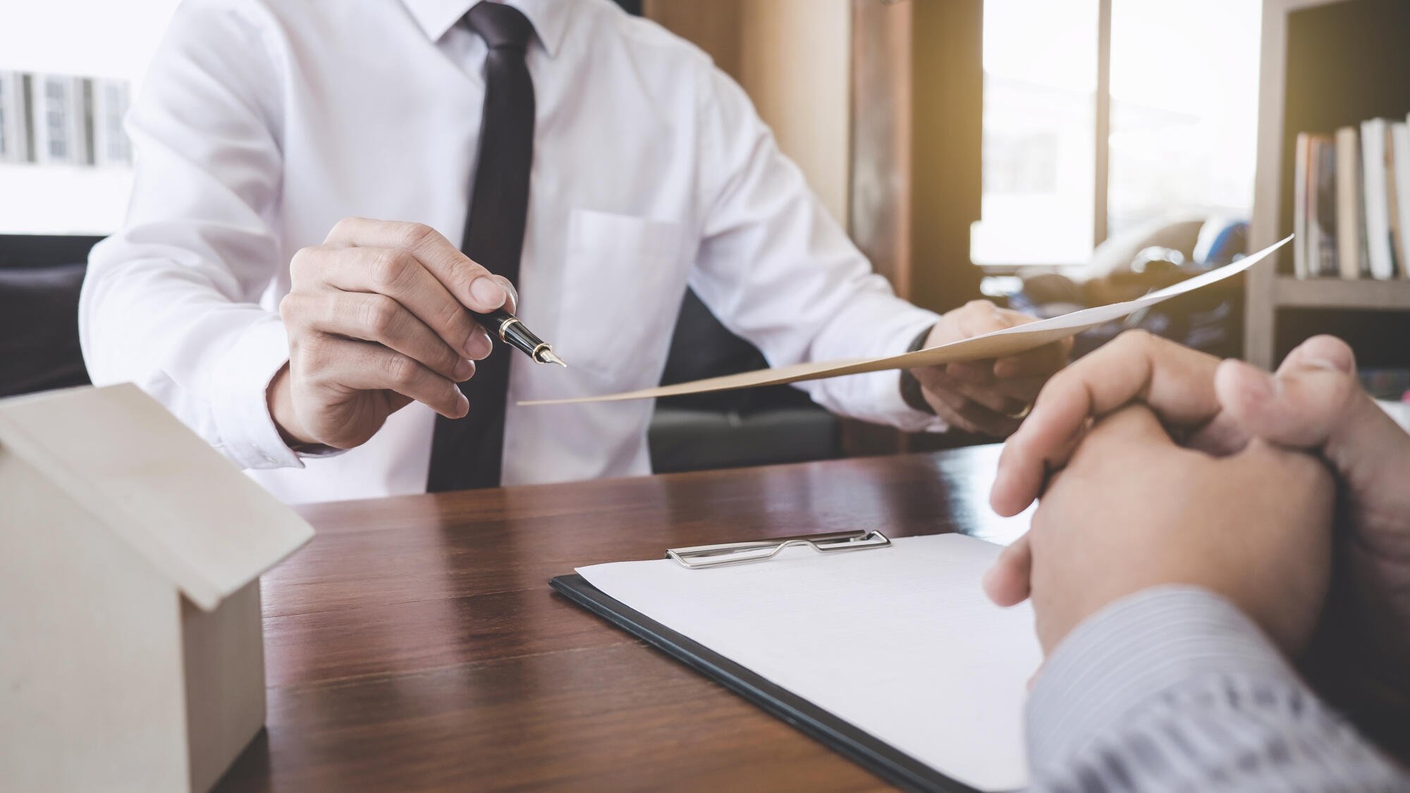 Business-Signing-a-Contract-Bu